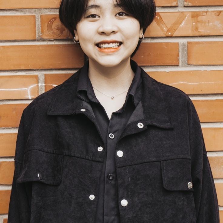 Sanjay Rao, Client Relations Director, discussing corporate gifting strategy with business clients